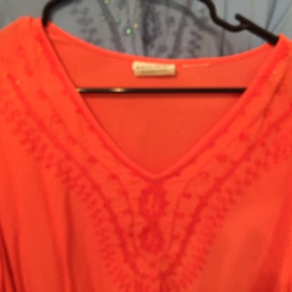 Blouse - long sleeved, V-neck, light weight fabric - Picture 4 of 4